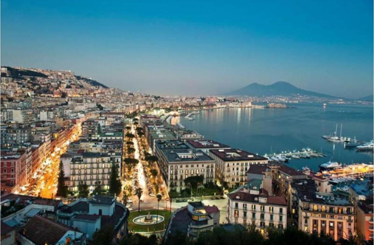 Posillipo 27 * Napels